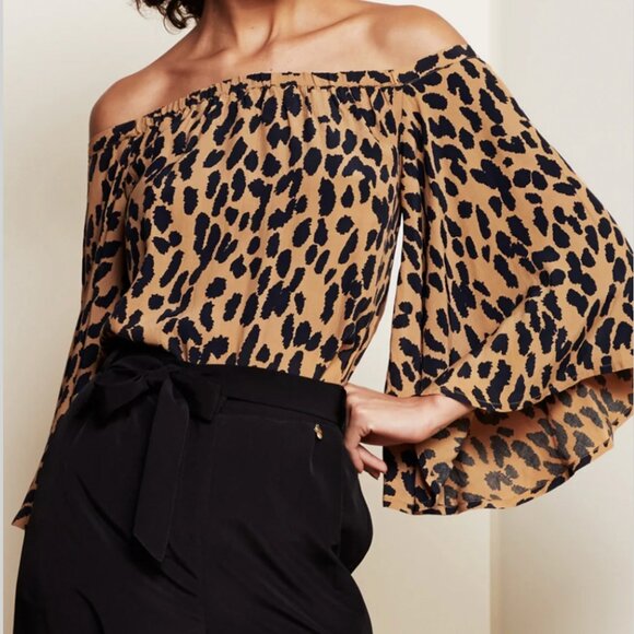 Fabienne Chapot Printed Top Size 34 (US XS or S) ✨ - Picture 1 of 16